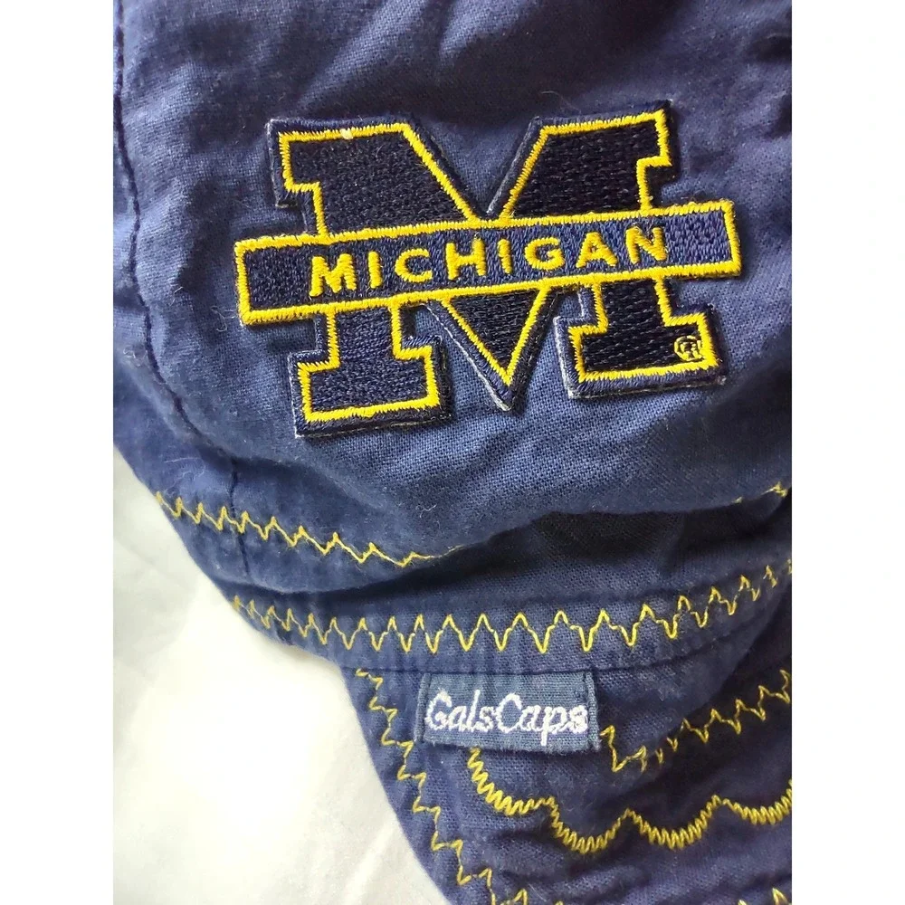 Michigan Wolverines Embroidered Blue GalsCaps‎ Hat Women Size XL Reversible